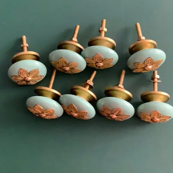 8 Vtg Porcelain Ceramic Victorian Style Drawer Flower Pull Knob Handles Lot - Picture 3 of 4
